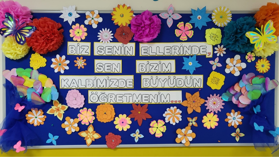  Başöğretmenimiz Atatürk Başta Olmak Üzere, Tüm Öğretmenlerimizin Öğretmenler Günü Kutlu Olsun...